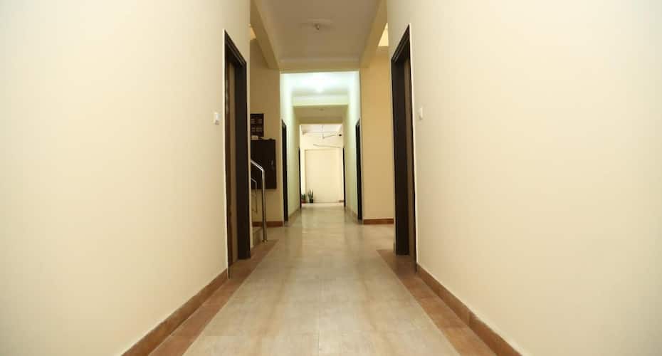 Hotel Golden Park, New Delhi 4